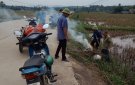 Hội Nông dân xã Công Chính ra quân dọn vệ sinh môi trường đoạn đường tự quản